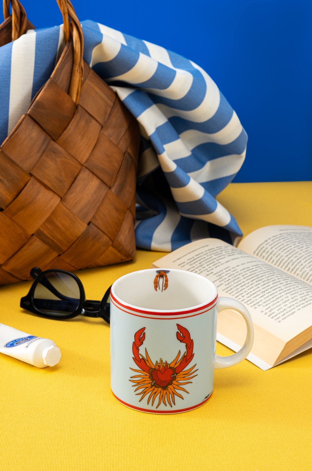 I believe in good collectıon Mug -Crab