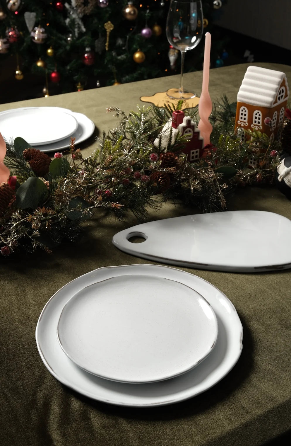 base collectıon Dinner Plate